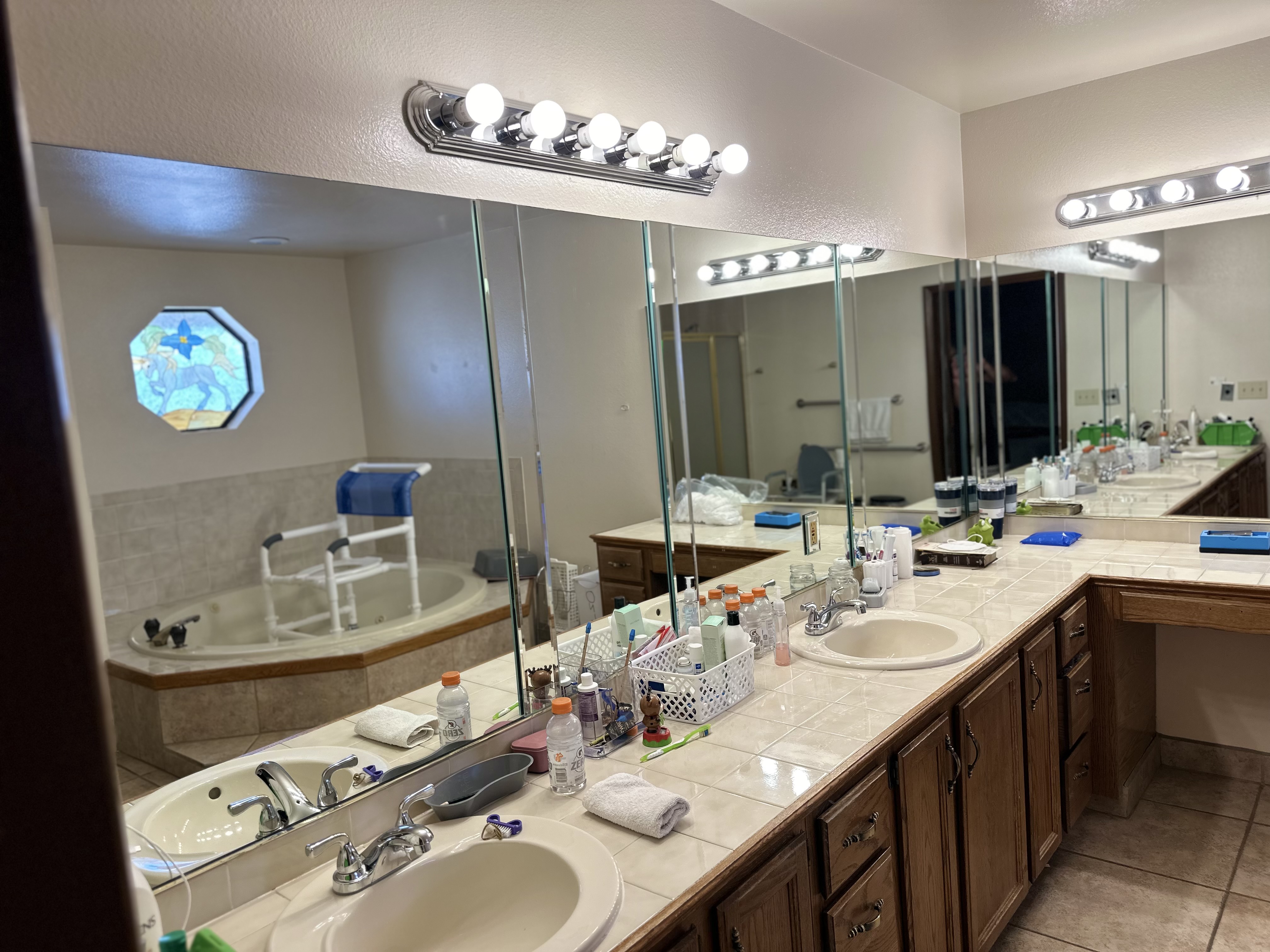 Large Jacuzzi Bathroom